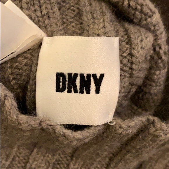 DKNY wool sweater - Picture 6 of 6